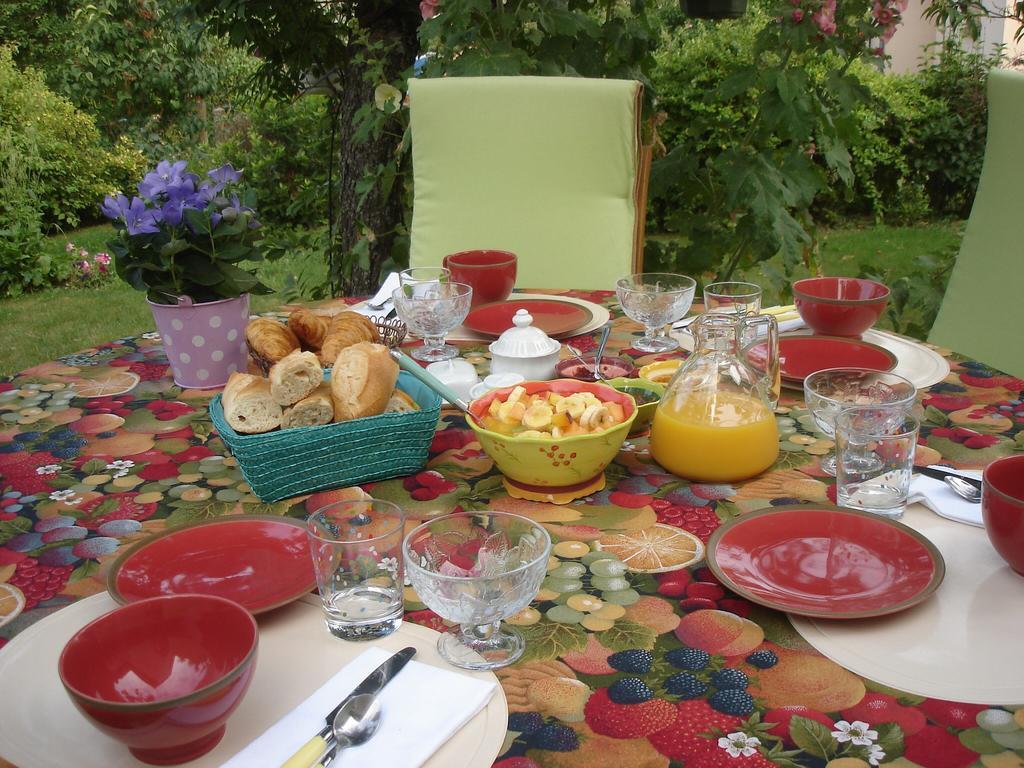 Couette Et Cafe Creme Bed and Breakfast Le Coudray Exteriör bild